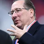 OL : une épée de Damoclès plane sur John Textor