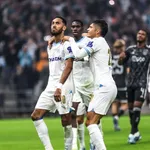 OM – Ajax Amsterdam en direct : Marseille se qualifie et gagne sur le gong (revivez le match)