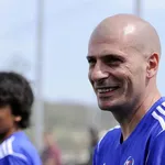 OM : Akhenaton tente (sans succès) d’atténuer la polémique sur Jump