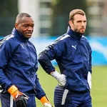 OM : les cartes rebattues entre Mandanda et Lopez ?