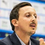 OM Mercato : Longoria fait une annonce fracassante sur le départ de Mbappé et les droits TV