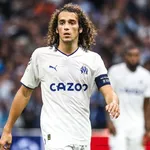 OM – Mercato : Aston Villa prêt à  inclure un joueur pour recruter Guendouzi ?