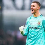 OM Mercato : en plus de Rulli, un gardien numéro 1 bis arrive à Marseille !