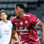 OM – Mercato : le club annonce un nouveau défenseur ! (officiel)