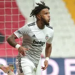 OM – Mercato : le plan B de Lirola passe sous le nez de Longoria