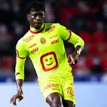 OM – Mercato : Longoria aurait devancé le LOSC et l’OL pour le remplaçant de Sakai