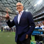 OM – Mercato : McCourt vend du rêve aux supporters, en a-t-il les moyens ?