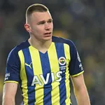 OM – Mercato : un international hongrois ciblé en alternative à Saliba