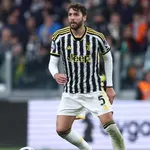 OM Mercato : une piste chère à l’OL s’envole, une offre est partie pour Locatelli !