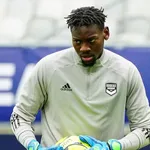 OM, OL, Girondins &ndash; Mercato : un Mandanda file à  Lyon !