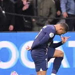 OM – PSG : Mbappé a bien fêté la victoire dans le vestiaire