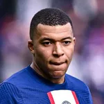 OM – PSG : Mbappé fait craindre le pire à  une légende marseillaise