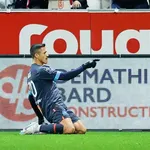 OM, PSG, OL – Mercato : Textor prêt à  se jeter sur Alexis Sanchez !