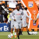 Plombé par ses errements défensifs, l’OL est mené par Lorient à la pause