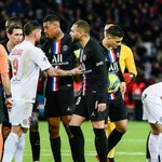 PSG : Andy Delort (MHSC) se paye à  nouveau Mbappé, Neymar et Paredes !