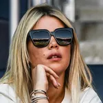 PSG : Antonella Roccuzzo et Wanda Nara s’évitent, même à un concert !