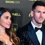 PSG : Antonella Roccuzzo fait de l’ombre à Wanda Nara lors de la cérémonie du Ballon d’Or