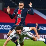 PSG – AS Monaco (0-2) : Pierre Ménès craque totalement après le coup de sang de Mbappé !