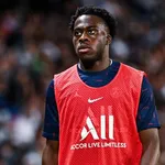 PSG, ASSE, RC Lens, FC Nantes – Mercato : un courtisan de C1 débarque pour Kalimuendo