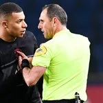 PSG – Brest : les insultes de Magnetti qui ont fait sortir Mbappé de ses gonds