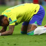 PSG, Brésil : entorse de la cheville pour Neymar, le médecin de la Seleçao confirme !