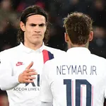 PSG : Cavani enterre la hache de guerre avec Neymar