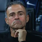 PSG : Dhorasoo défend Mbappé et charge Luis Enrique
