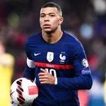 PSG, Equipe de France : Deschamps annonce un coup dur pour Mbappé