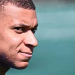 PSG, à‰quipe de France – Mercato : Mbappé ne se défile pas et répond à  Macron