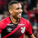 PSG, FC Barcelone – Mercato : Campos revient fort sur le chouchou de Xavi