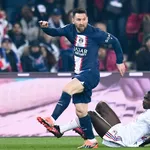 FC Barcelone, PSG – Mercato : Thierry Henry envoie Lionel Messi au Barça !