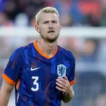 PSG, FC Barcelone Mercato : une ancienne piste défensive sur le marché !