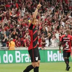 PSG, FC Barcelone – Mercato : Vitor Roque a une nette préférence entre les deux clubs