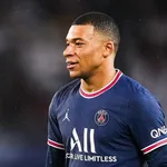PSG, FC Barcelone, Real Madrid : le PSG sort le grand jeu pour garder Mbappé