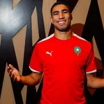 PSG : Hakimi rentre en retard d’Arabie Saoudite… mais avec un trophée !