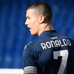 PSG, Juventus – Mercato : Cristiano Ronaldo aurait déjà  sa place à  Paris