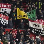 PSG : l’intérêt de QSI pour Manchester United démenti