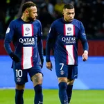 PSG : la réaction de Mbappé au like polémique de Neymar sur lui