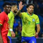 PSG : le Brésil se balade, Marquinhos et Neymar régalent