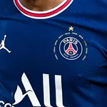 PSG : le nouveau maillot domicile serait dévoilé !