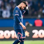 PSG : les sifflets du Parc des Princes ont laissé des traces sur Neymar