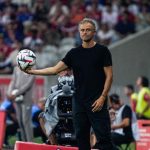 PSG : Lizarazu ne croit pas au bricolage de Luis Enrique