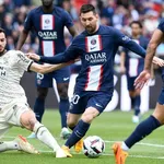 PSG – Lorient : Messi accusé d’avoir giflé un Lorientais !