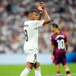 PSG : Mbappé a son nouveau Hakimi au Real Madrid