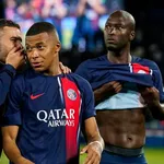 PSG : Mbappé et Hernandez pris la main dans le sac en train d'insulter le FC Barcelone !