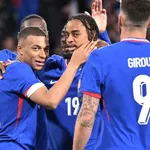 PSG : Mbappé lâche un précieux conseil à Kolo Muani et voit une surprise Barcola à l’Euro !