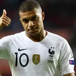 PSG : Mbappé laisse Lionel Messi et Cristiano Ronaldo s'écharper pour le Ballon d’Or