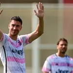PSG – Mercato : accord imminent entre Paris et un grand numéro 9 !