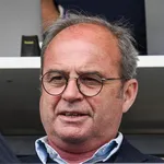 PSG Mercato : Campos active une piste mystère et préparerait sa démission !