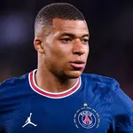 PSG – Mercato : comme Cristiano Ronaldo, une figure du Real Madrid aurait fait payer Mbappé